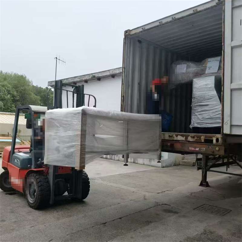 大新县若尔盖县物流专线运输的精彩之旅