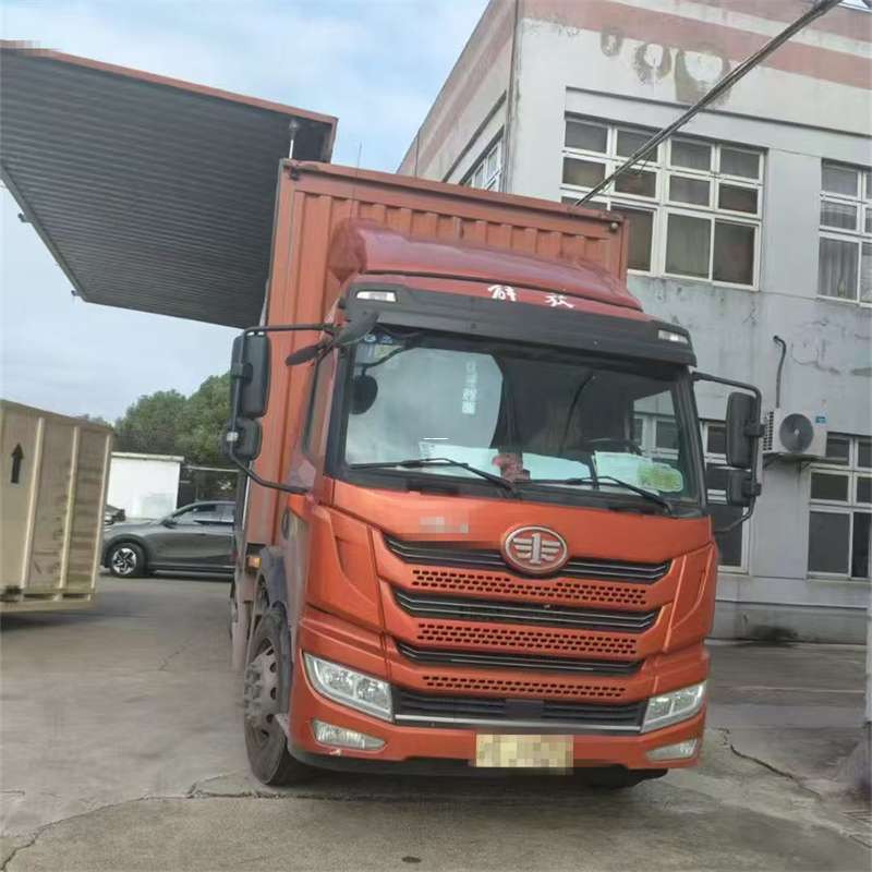 大新县兴平市物流专线：普货冷链快运与大件货运探秘